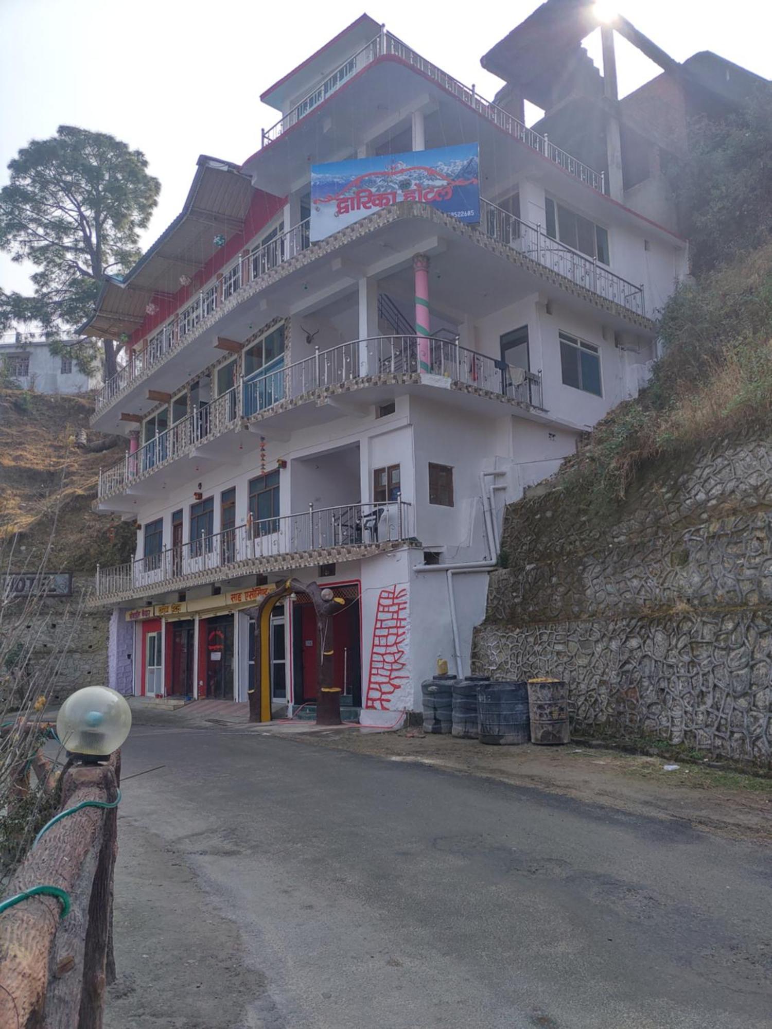 Dwarika Hotel Dwarahat Exterior foto